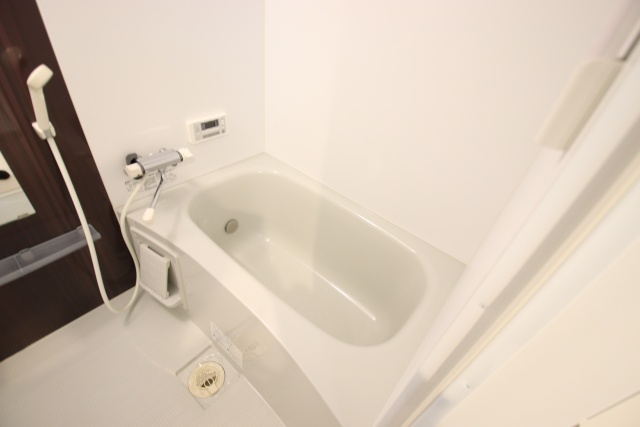 バス・シャワールーム　※別室の参考写真の為、現況優先です。
