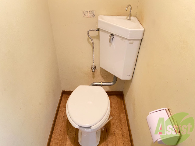 トイレ　シンプルなトイレですが快適にお使い頂けます。