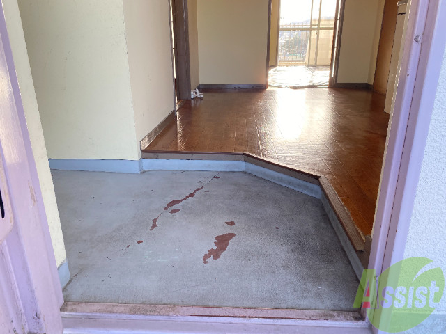 玄関　広い玄関ですので、急いでいるときでも問題ありませんね。