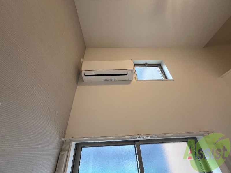 その他設備　エアコン付きで暑い夏も寒い冬も快適に過ごせます