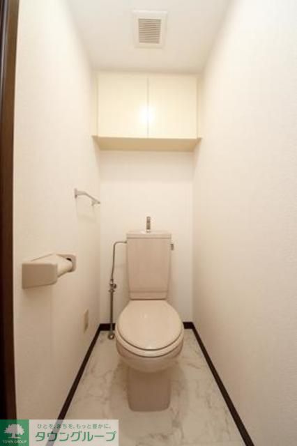 トイレ　※写真は同タイプ住戸です。