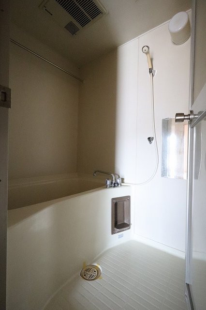 バス・シャワールーム　別号室の写真です