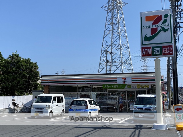 コンビニ　セブンイレブン（コンビニ）まで314m