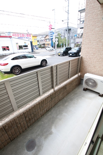 バルコニー　※別室の参考写真の為、現況優先です。