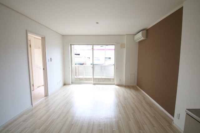 居室・リビング　※別室の参考写真の為、現況優先です。