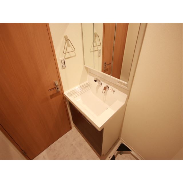 洗面設備　シャンプードレッサー付き★