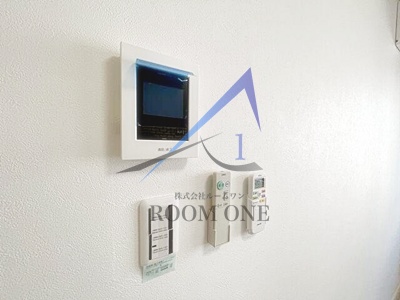 セキュリティ　モニター付きインターホンです。