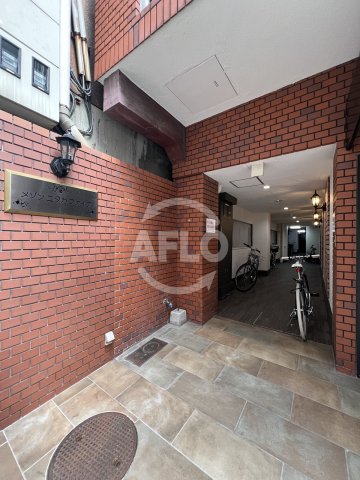 エントランス　メゾンユタカファイブ　エントランス