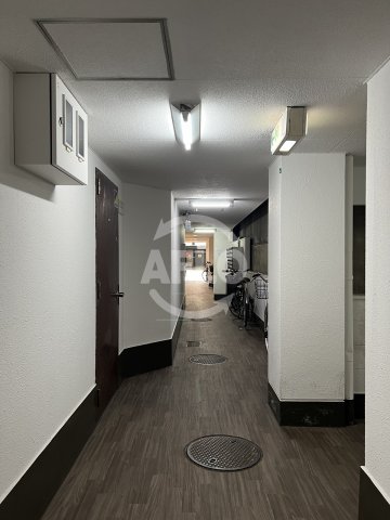 ロビー　メゾンユタカファイブ　ロビー