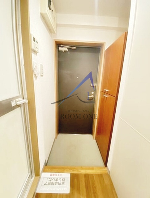 玄関　玄関です。