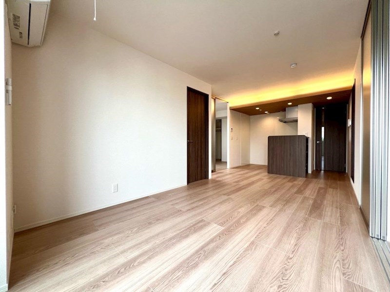 居室・リビング　ＬＤＫ１３帖