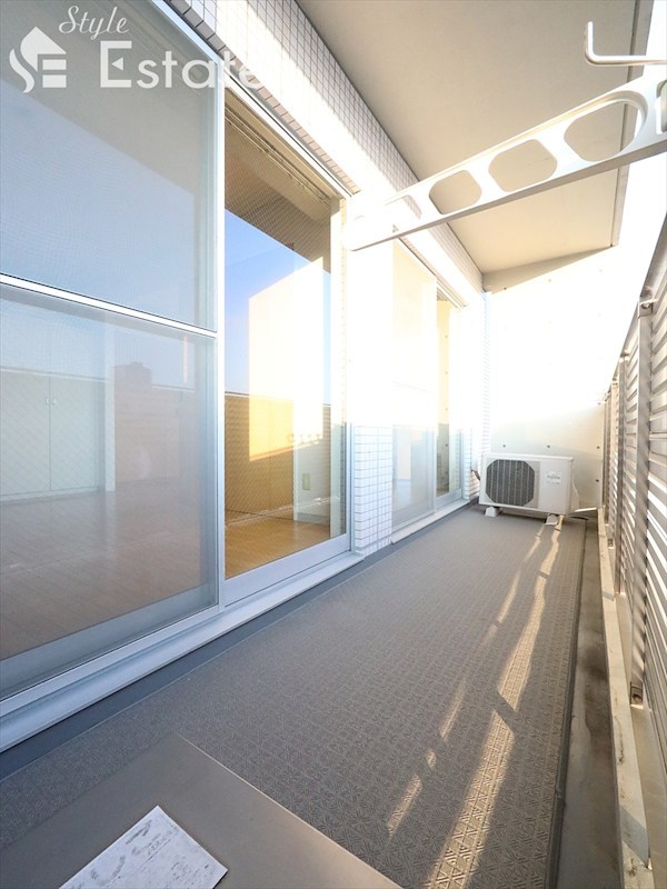 バルコニー　バルコニー