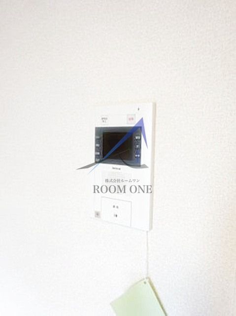 セキュリティ　モニター付きインターホンです。