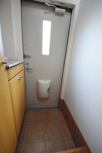 玄関　～行ってきます～