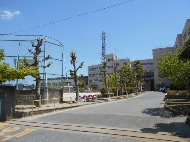 小学校　宮本小学校（小学校）まで286m