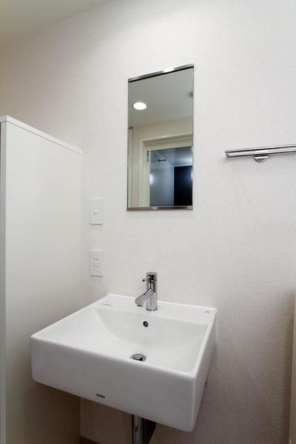 洗面設備　※写真は同タイプ住戸です。