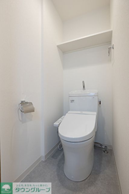 トイレ　※写真は同タイプ住戸です。