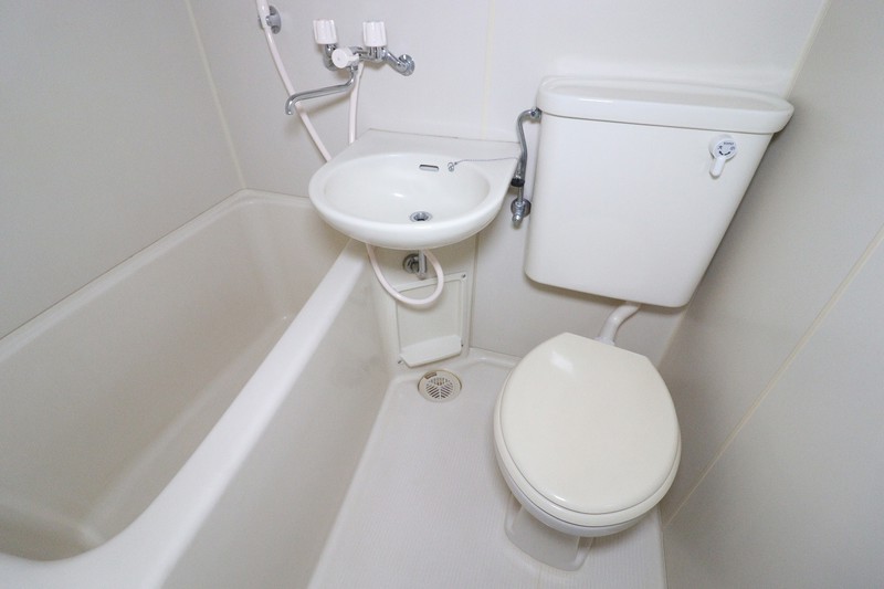 バス・シャワールーム　同室参考写真