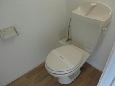 トイレ　清潔なトイレをご用意しております