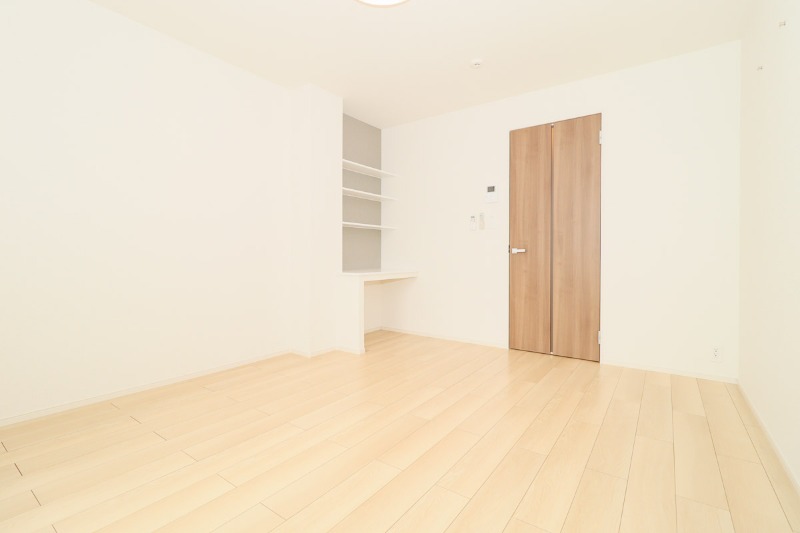 居室・リビング　図面と現状に相違がある場合には現状を優先