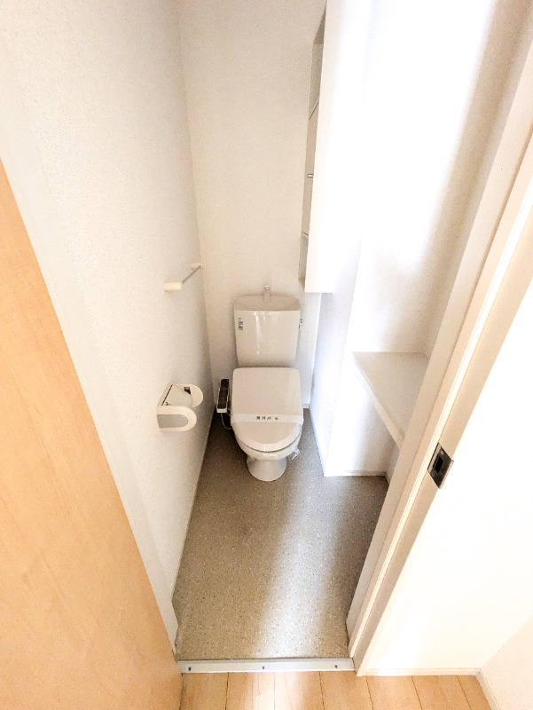 トイレ　図面と現状に相違がある場合には現状を優先