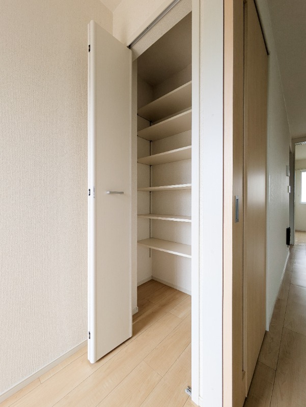 収納　図面と現状に相違がある場合には現状を優先