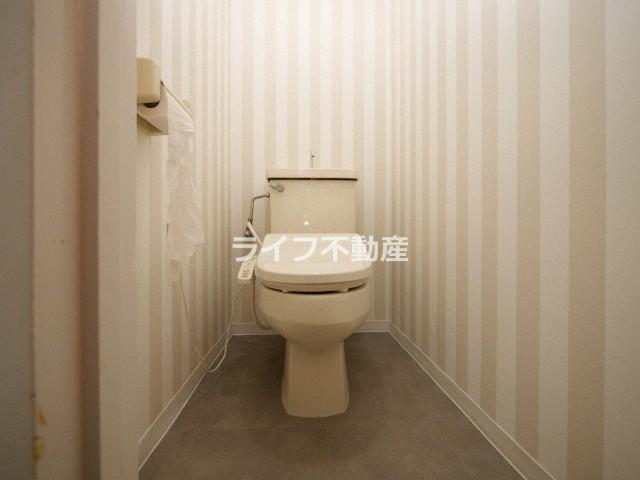 トイレ　清潔感のあるトイレです