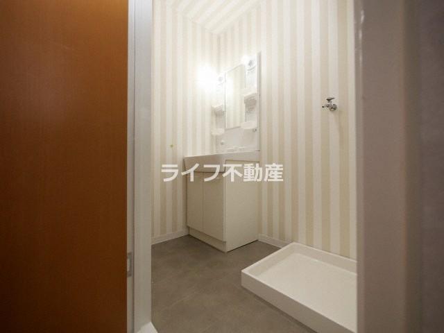 洗面設備　洗面所です