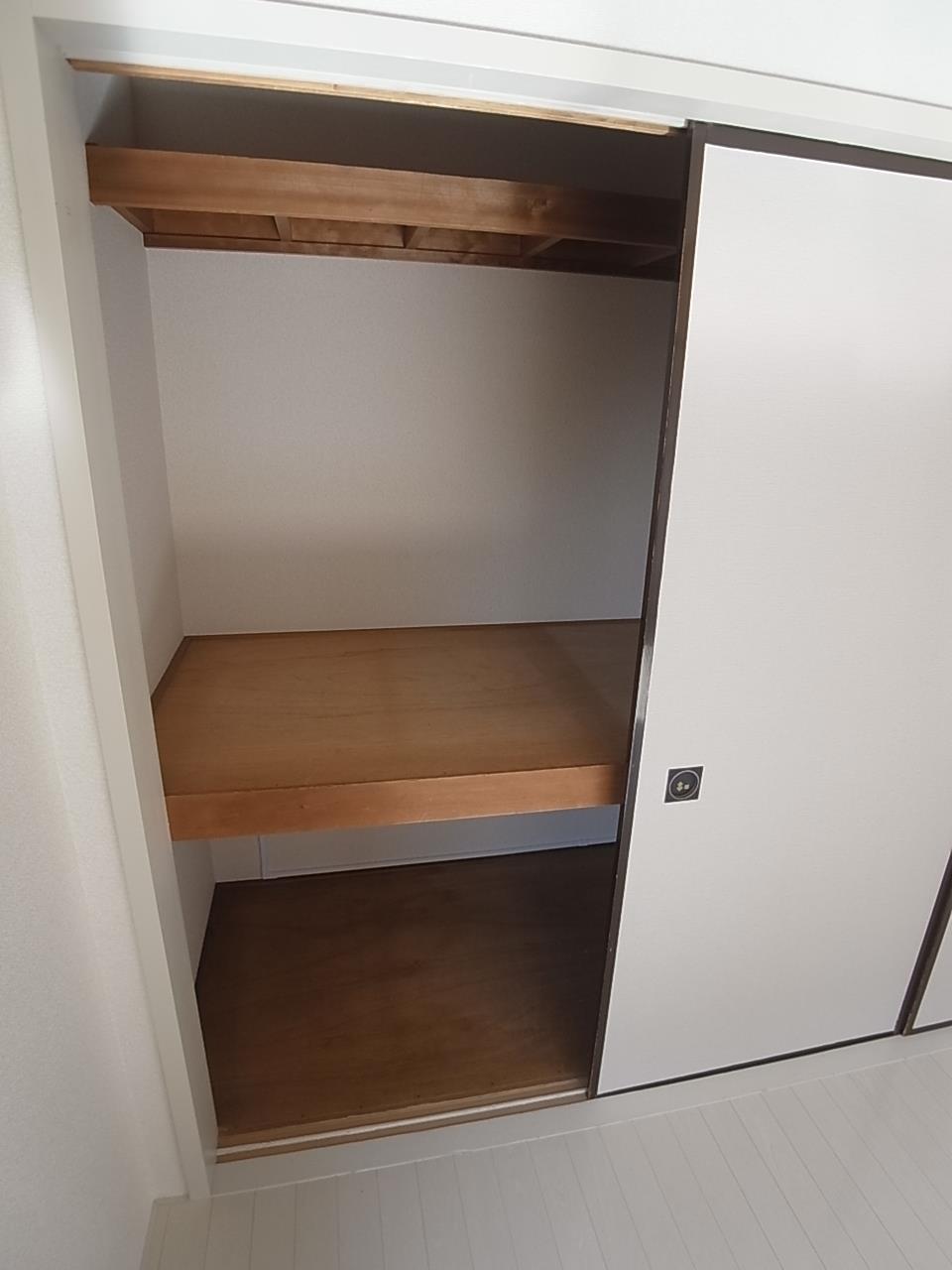 収納　押入れタイプで大容量