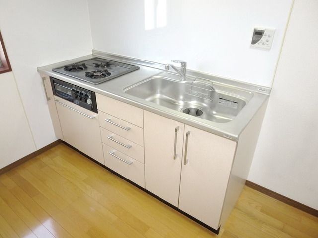 キッチン　★３口ガスコンロシステムキッチン★