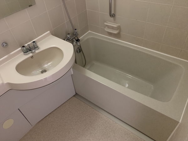 バス・シャワールーム　☆同マンション別室の写真です☆