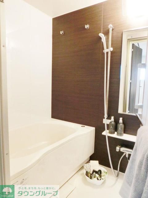 バス・シャワールーム　※写真は同タイプ住戸です。