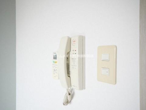 居室・リビング　室内