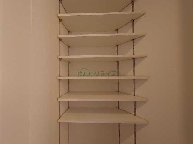 収納　別部屋参考写真