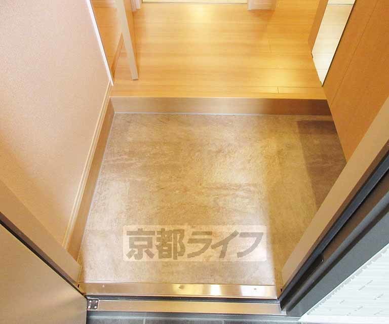 玄関　玄関にもゆとりがあります。