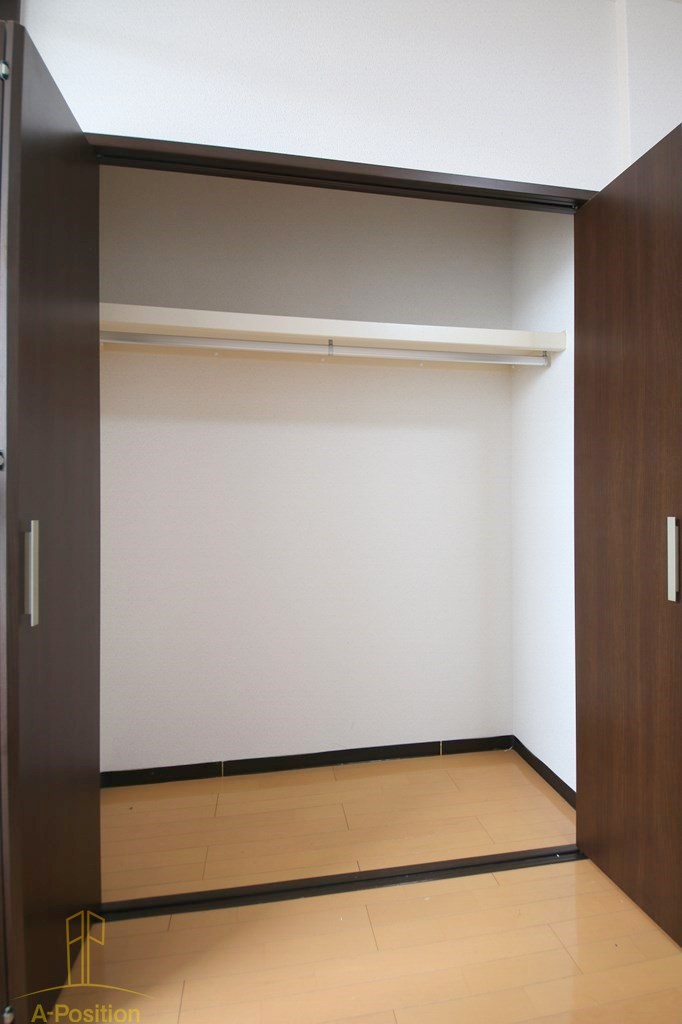 収納　クレイルタワー