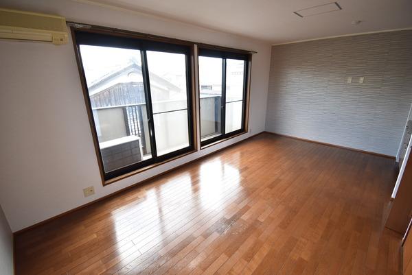 居室・リビング　同仕様写真