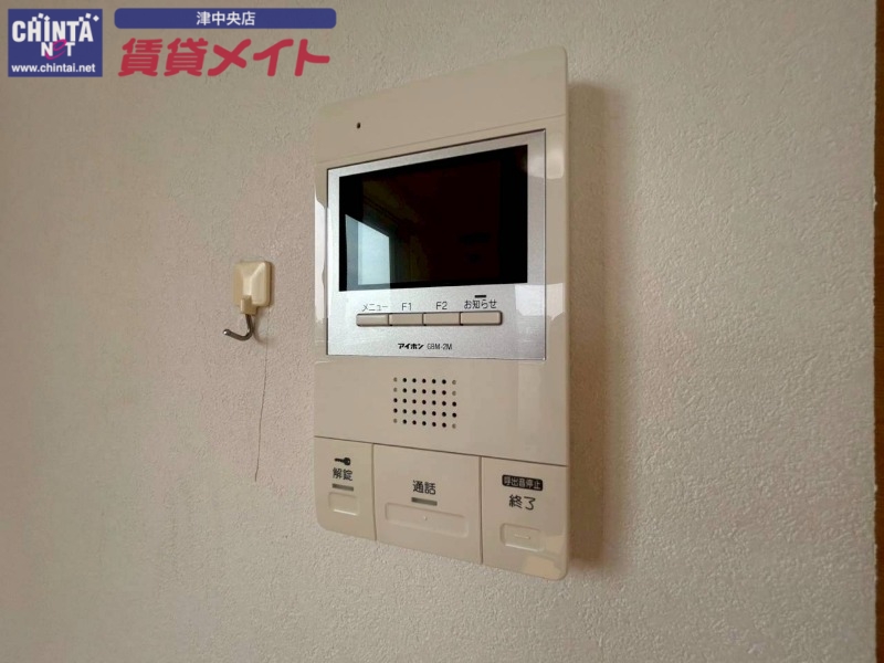 セキュリティ　別部屋反転参考写真です。