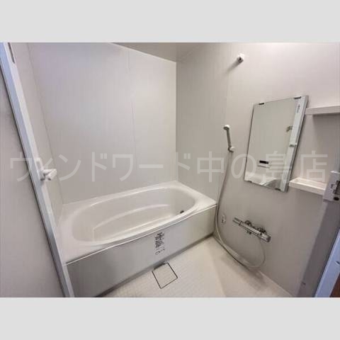 バス・シャワールーム　詳細は、ウィンドワード中の島店までご相談下さい。