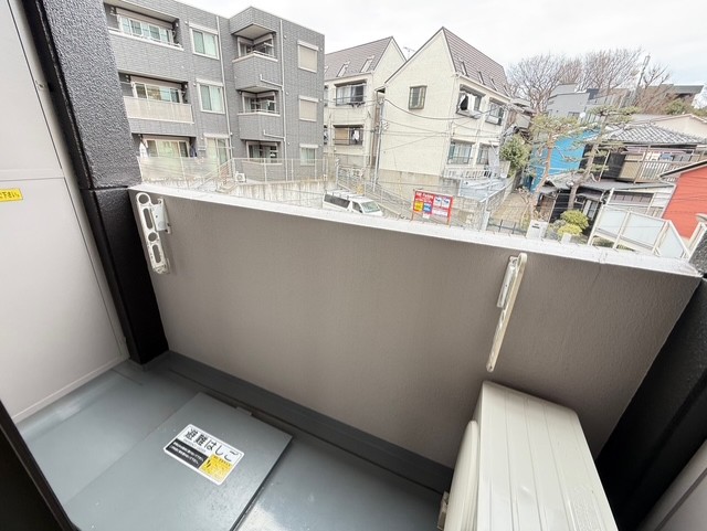 バルコニー　バルコニーがあります