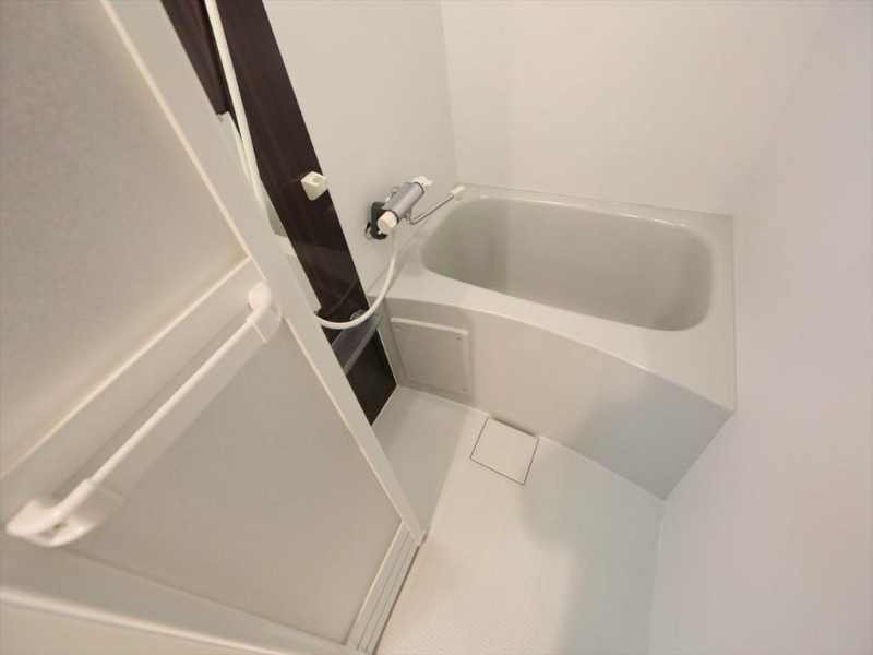 バス・シャワールーム　浴室暖房乾燥機付　24時間換気機能付バスルーム