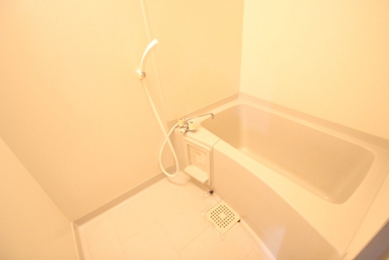 バス・シャワールーム　※別号室の写真を使用しております。