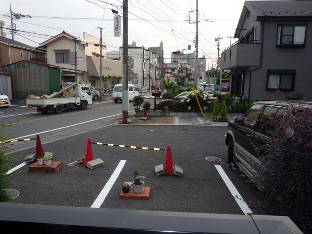 駐車場　駐車場！