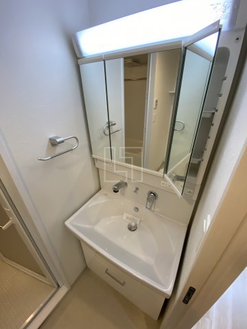 洗面設備　スプランディッド安土町　独立洗面台