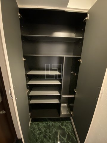 収納　スプランディッド安土町　シューズボックス