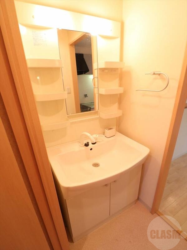 洗面設備　シャンプードレッサー