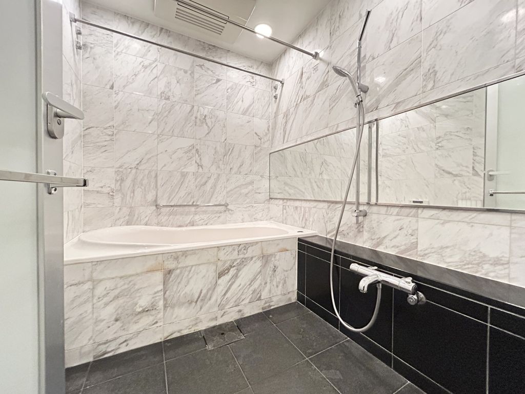 バス・シャワールーム　1620タイプ