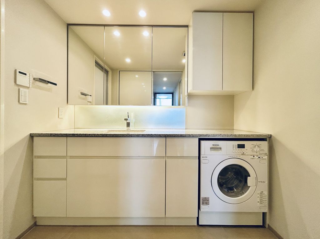 洗面設備　独立洗面台