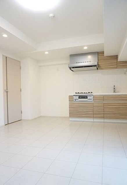 居室・リビング　☆明るい洋室☆