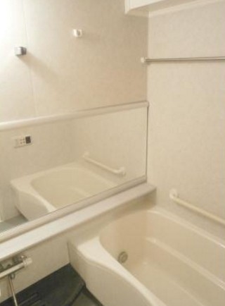 バス・シャワールーム　☆ゆっくりくつろげるお風呂☆
